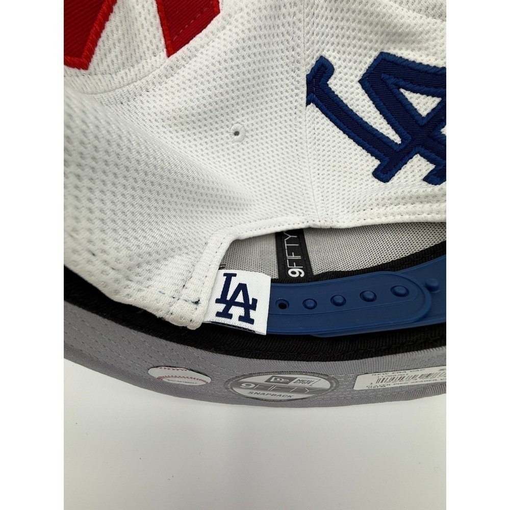 Los Angeles Dodgers New Era 9FIFTY Snapback Hat M. Muncy SEAG White Red - Picture 7 of 7